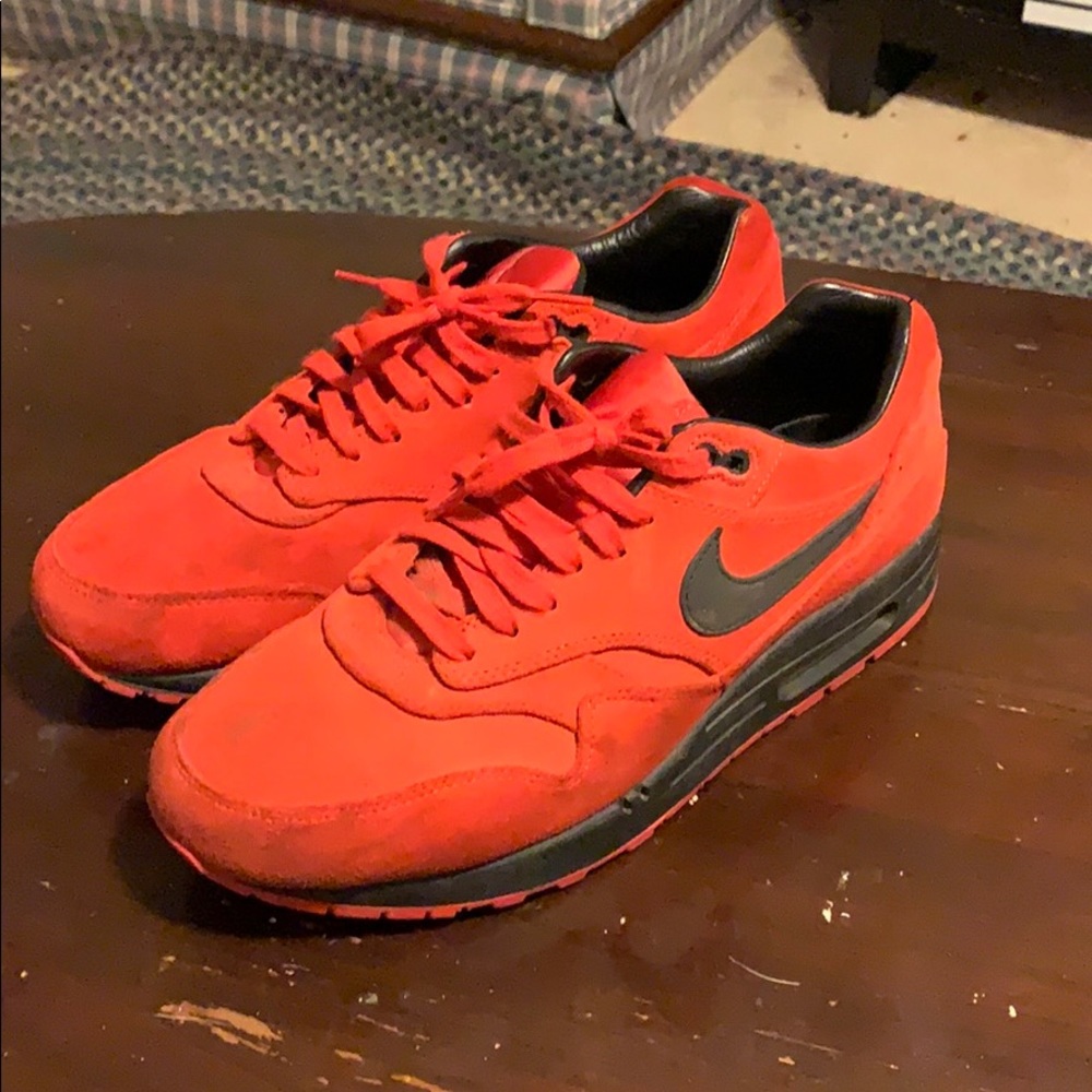 Nike air max 1 “pimento”